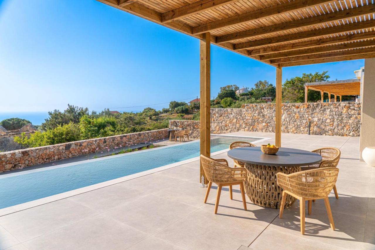 Summer Breeze Villa Tzamarelata Extérieur photo