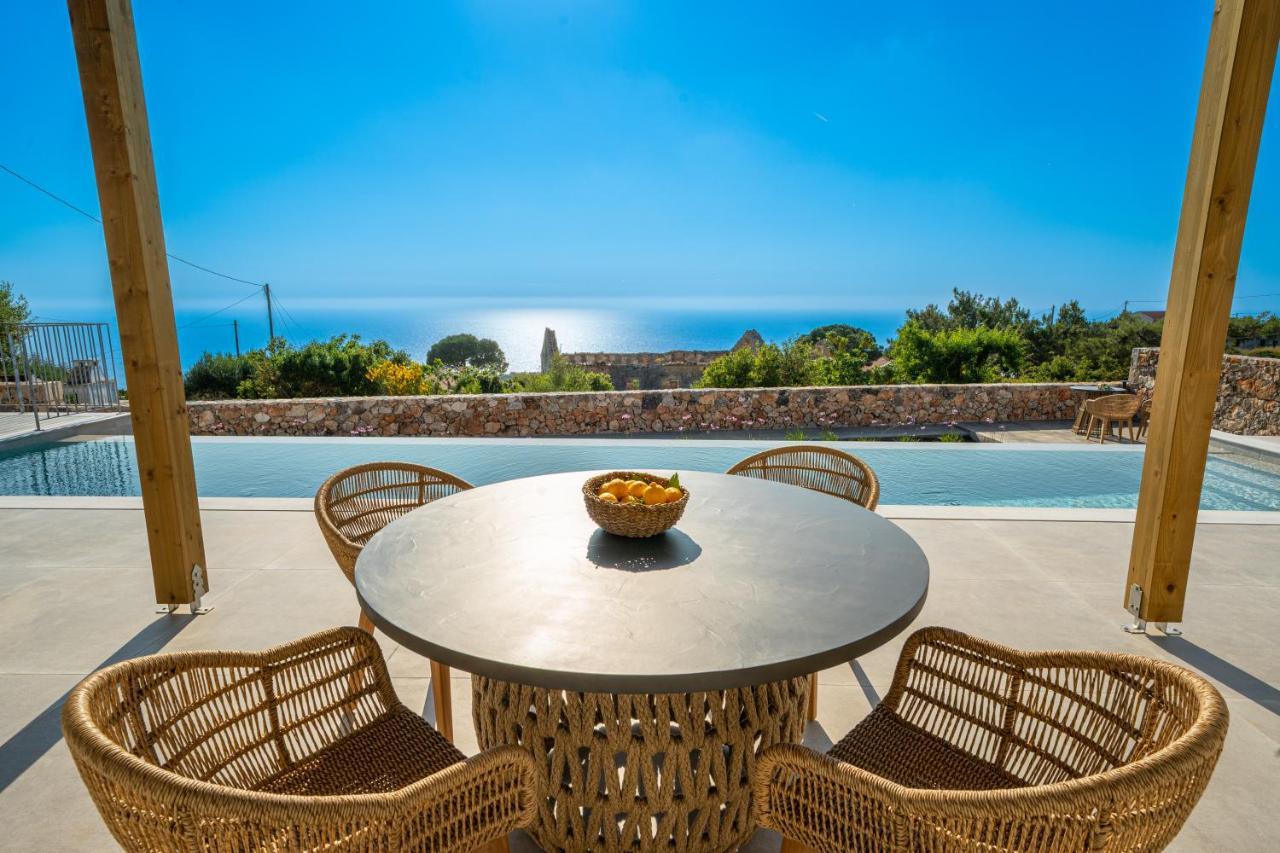 Summer Breeze Villa Tzamarelata Extérieur photo