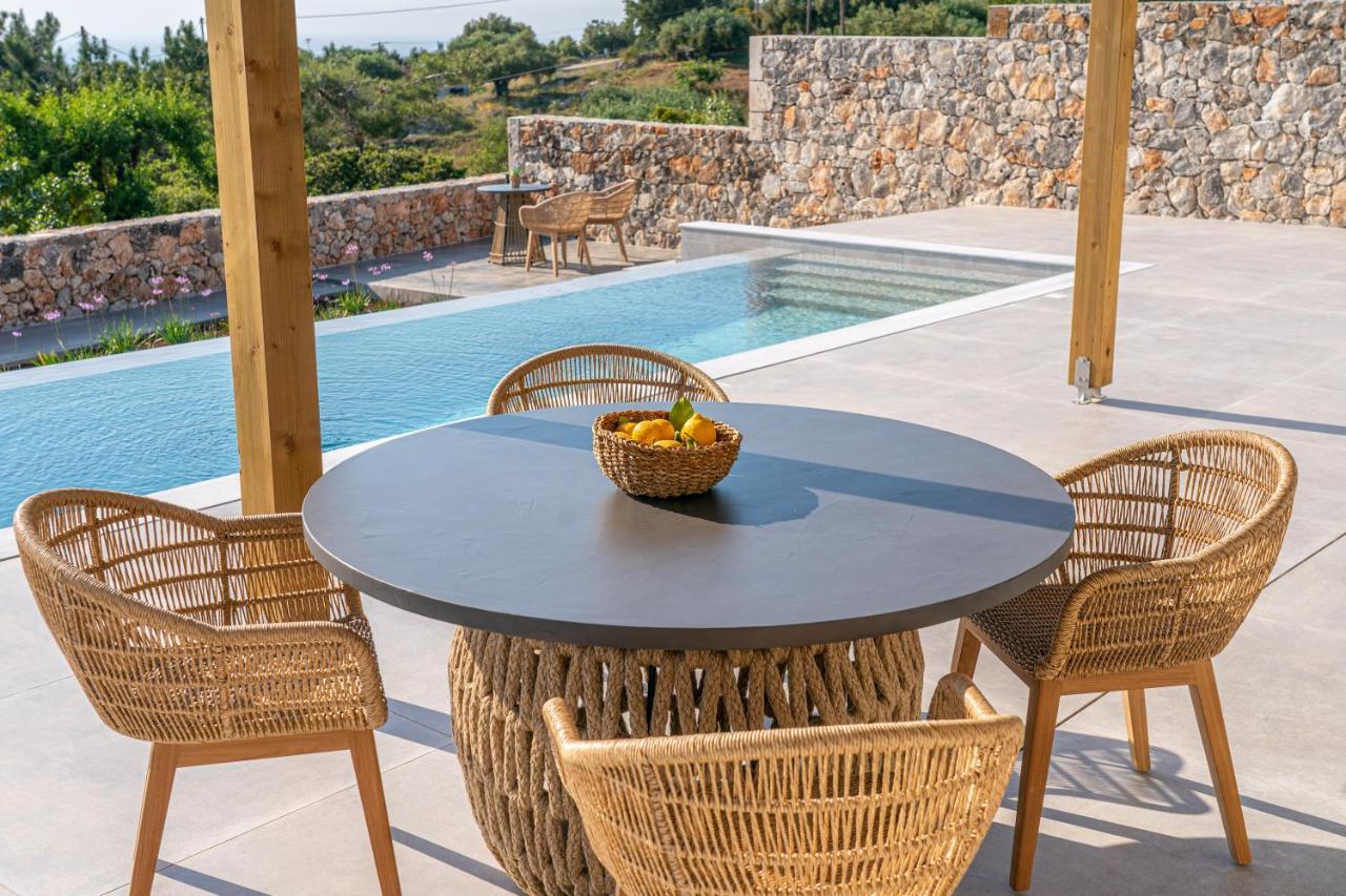 Summer Breeze Villa Tzamarelata Extérieur photo