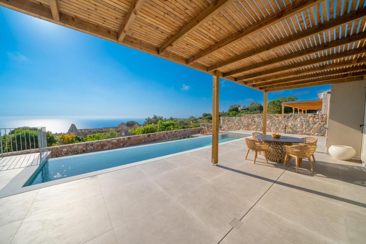 Summer Breeze Villa Tzamarelata Extérieur photo